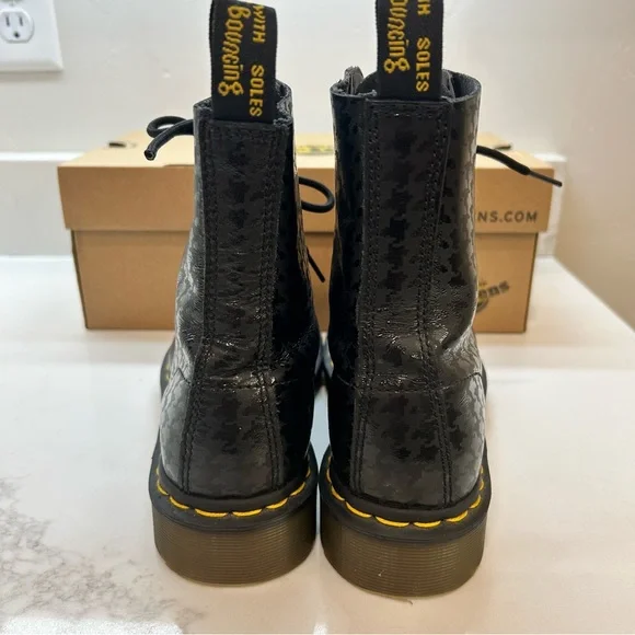 Dr. Martens Pina Black Hi Shine Houndstooth Printed Black Combat Boots Size 6